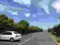 光明寺墓苑　広いバリアフリー駐車場