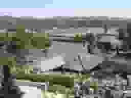 美しい景色の見晴らし墓苑の全景