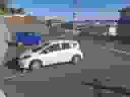 メモリアルパーク吉祥天　駐車スペースは広々