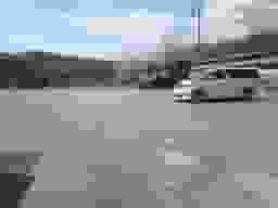 メモリアルパーククラウドあきる野　広い駐車場