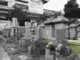 中勝寺墓地