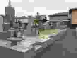 日輪寺南墓地