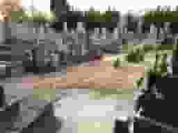 遍照院墓苑