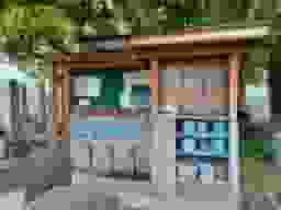 堀溝・新家墓地