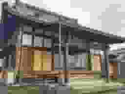 法王寺墓苑