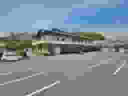 大型駐車場