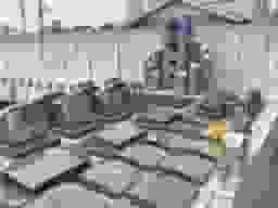 牧野金屋墓苑