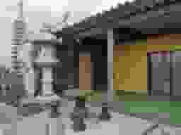 神出南墓地
