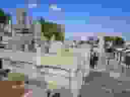 下穂積共同墓地