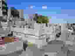 下穂積共同墓地