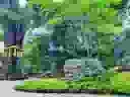 実相寺墓苑