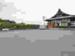 月桂の碑