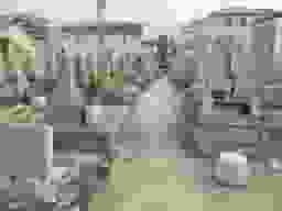 鬼塚墓地