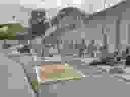 唐熊霊苑