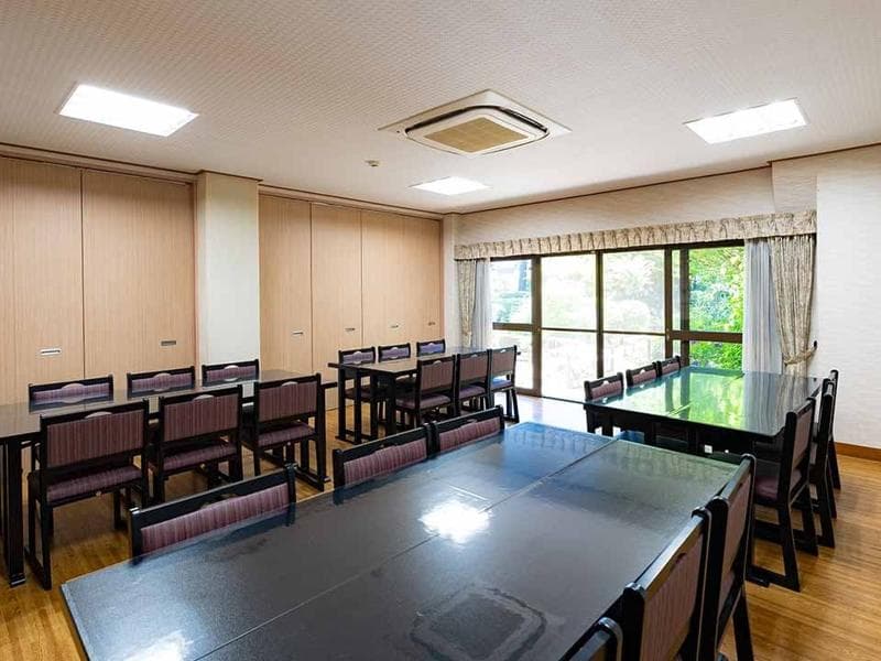 利栄山 長勝寺