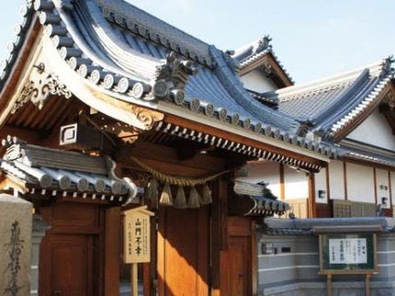 本昌寺墓地