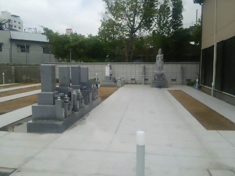 西成霊園