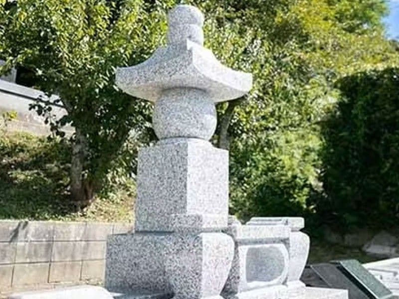 たてやま樹木葬 〜あぶり霊園〜
