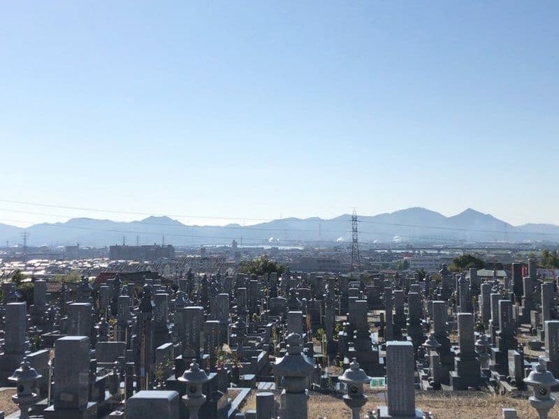 東山宝樹霊苑