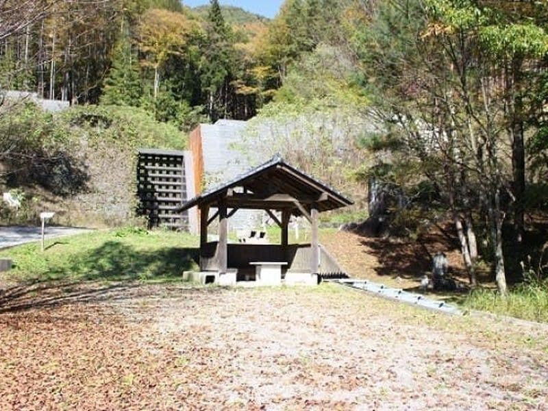 長和町大桜墓地公園
