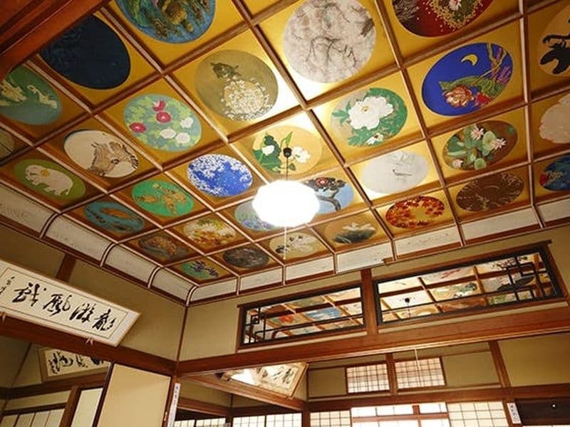 當麻寺 中之坊永代供養墓「みちびき」
