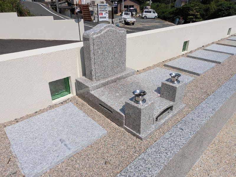 西江原霊園