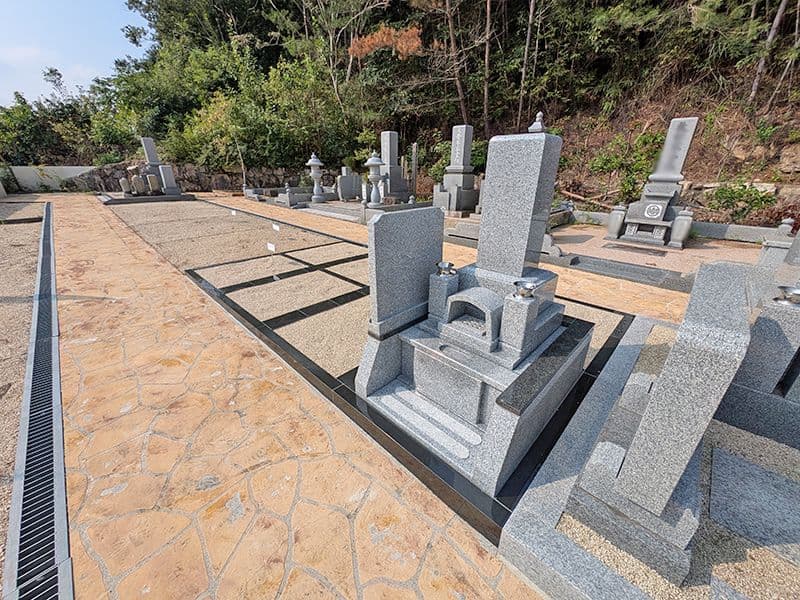 西江原霊園