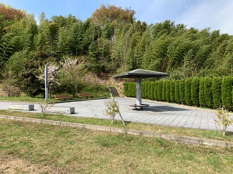 高松市六ッ目公園墓地