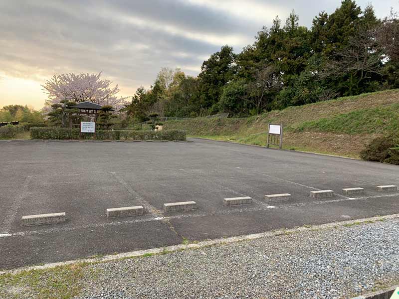 東温市営 志津川墓園