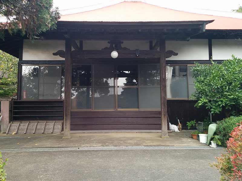 龍洞院　清潔感がある本堂