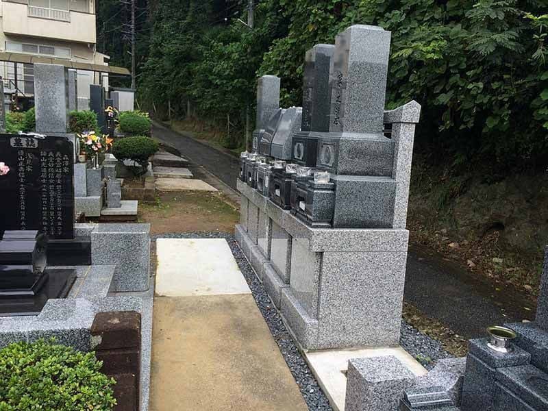 東光寺　和型・洋型墓石
