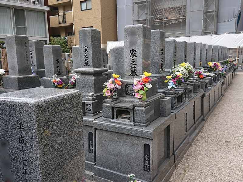 長久寺墓地