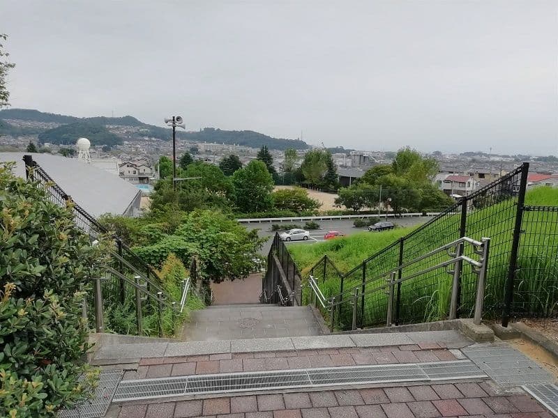 御油第二墓園の階段最上部から見た風景