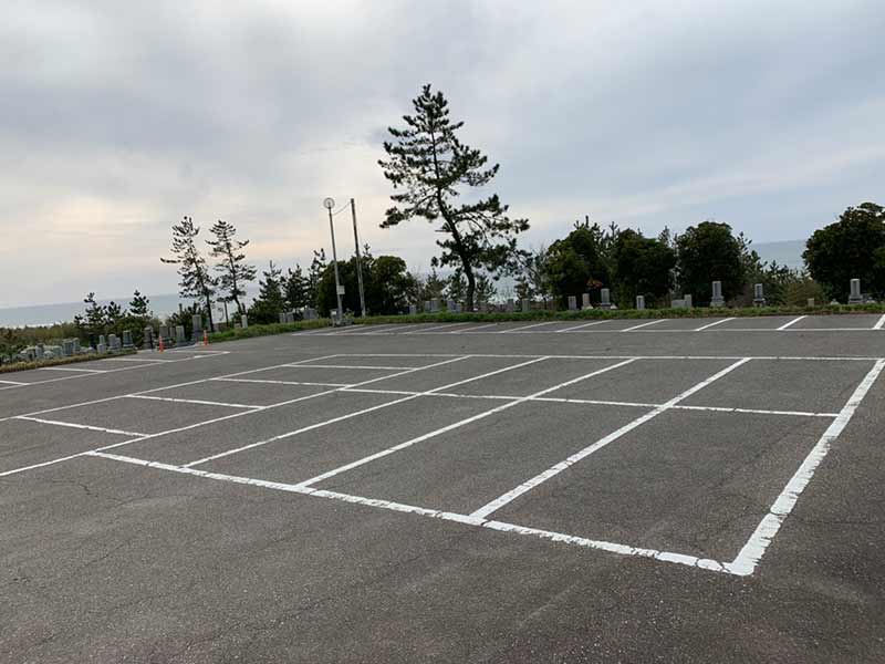 内灘町霊園