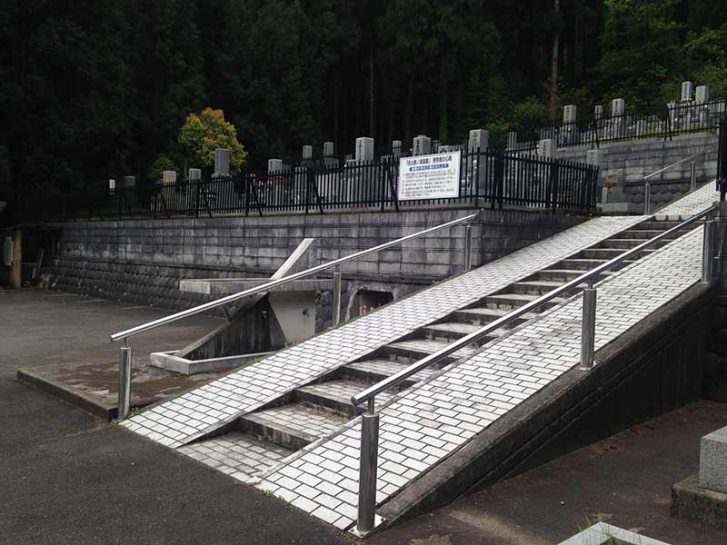 越前市営 佐山鹿ノ楽墓園