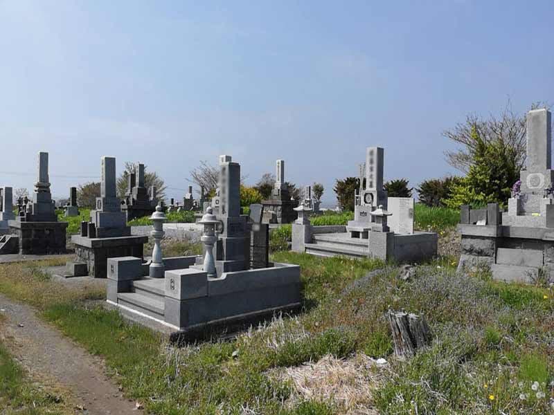 伊達市弄月墓地