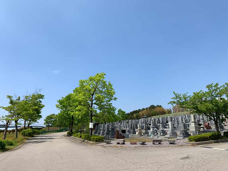 金沢市営 内川墓地公園
