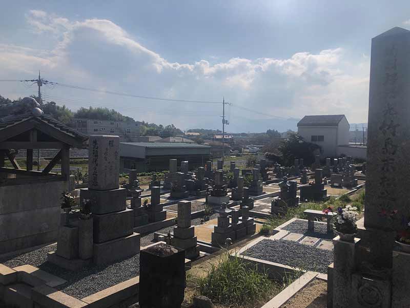 墓山墓地