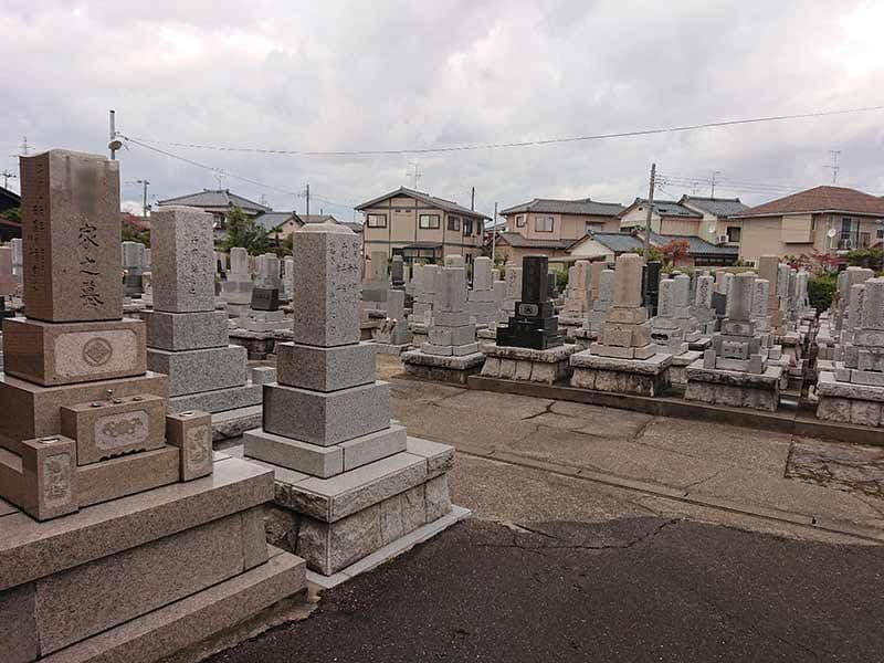 新潟市江南区営 亀田墓地
