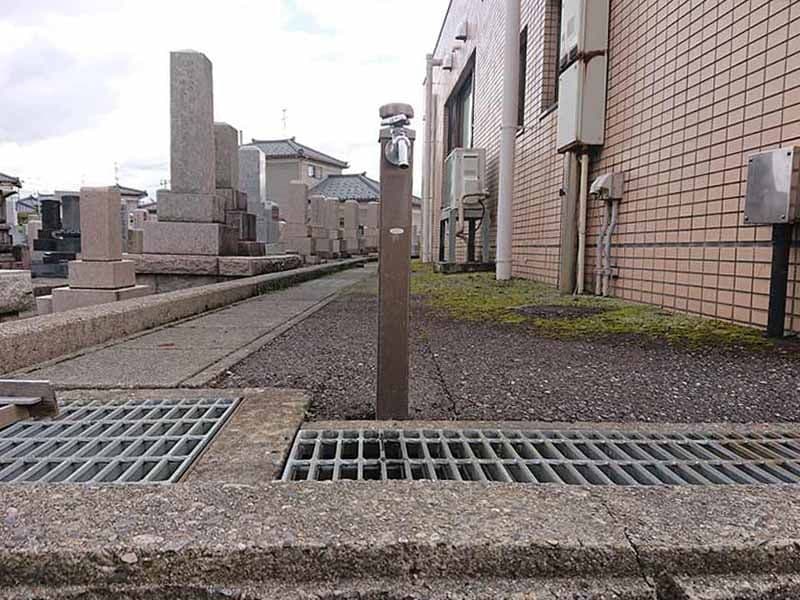 新潟市江南区営 亀田墓地