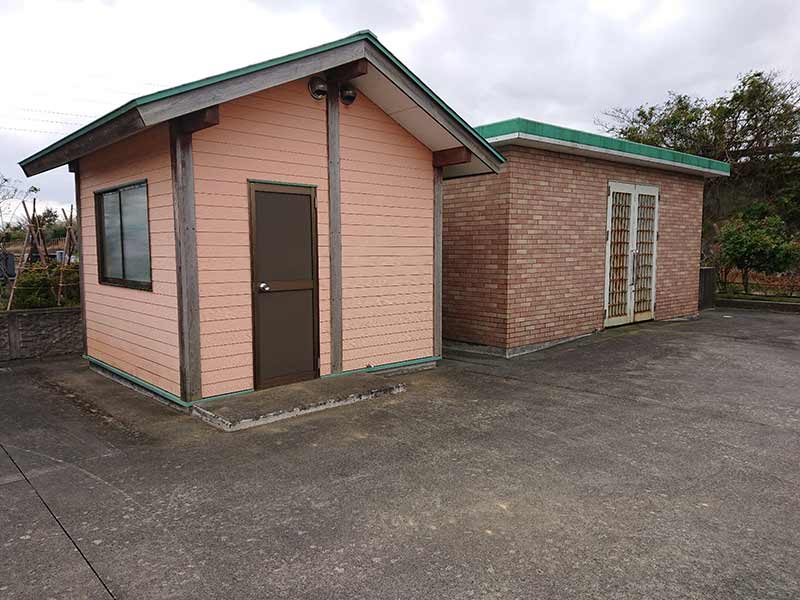 燕市営 燕霊園