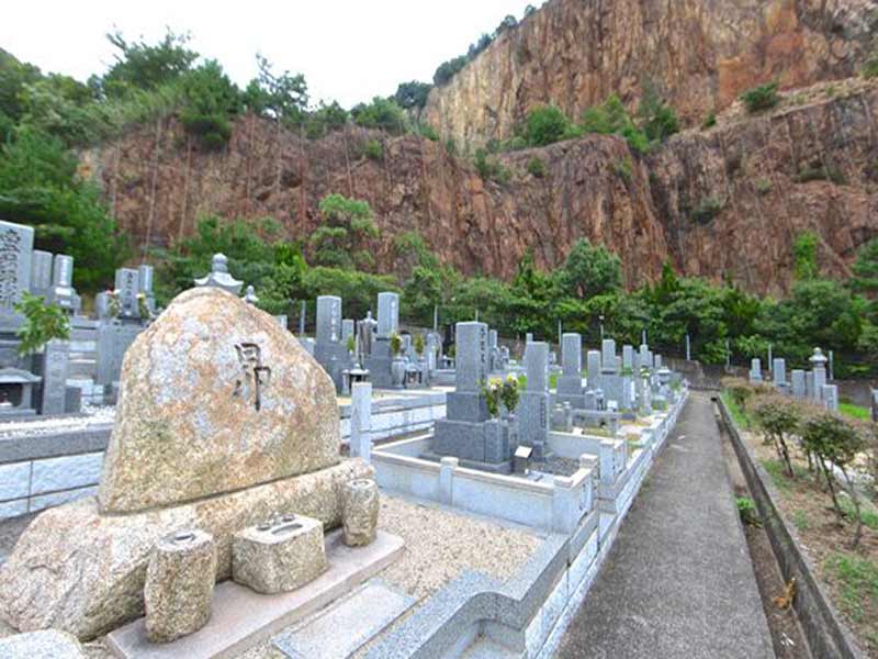 憩いの森墓園
