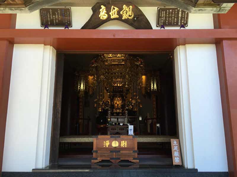 三樹院 のうこつぼ　観世音菩薩が祀られた本堂