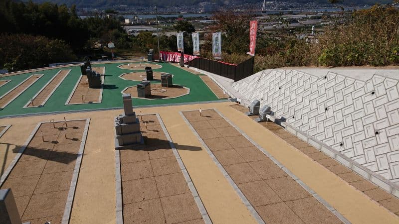 日当たり抜群、平坦な箕島丘墓苑の墓地区画