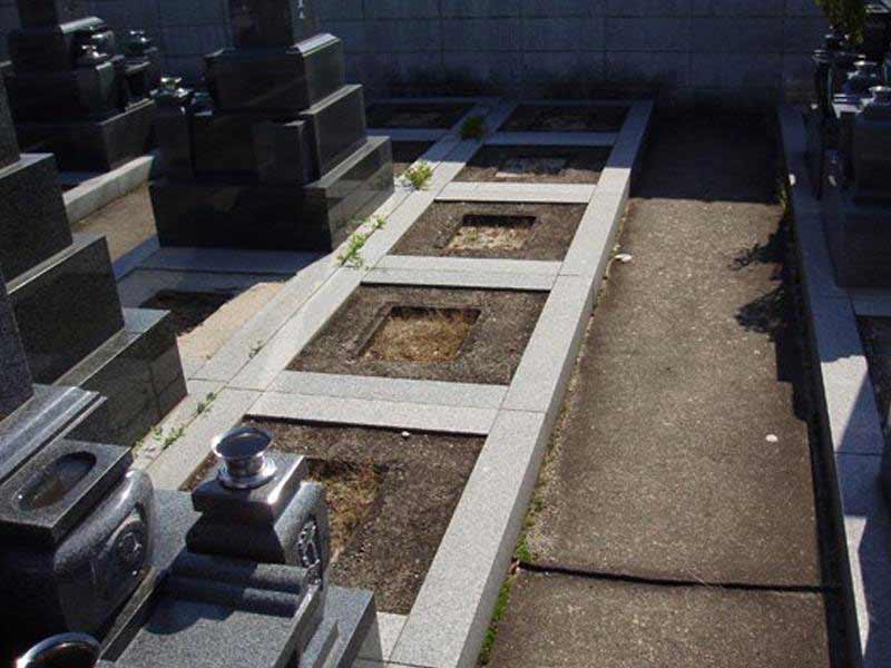 松延寺墓苑