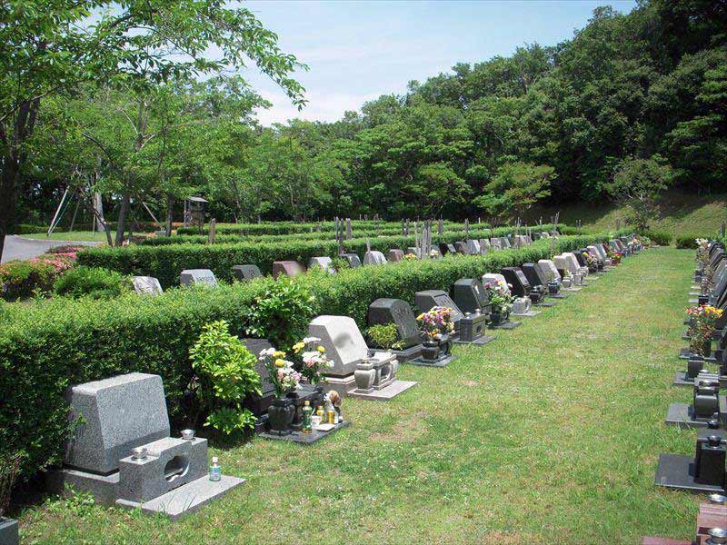 木更津市営霊園　芝生墓地