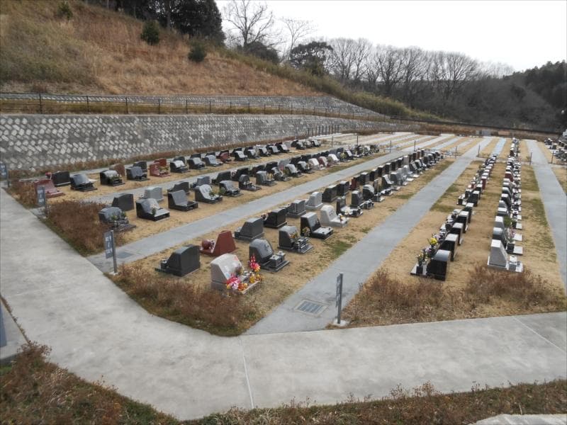市原市営 海保墓園　芝生墓所
