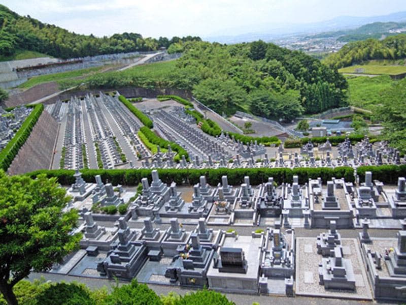 黒崎小嶺霊園