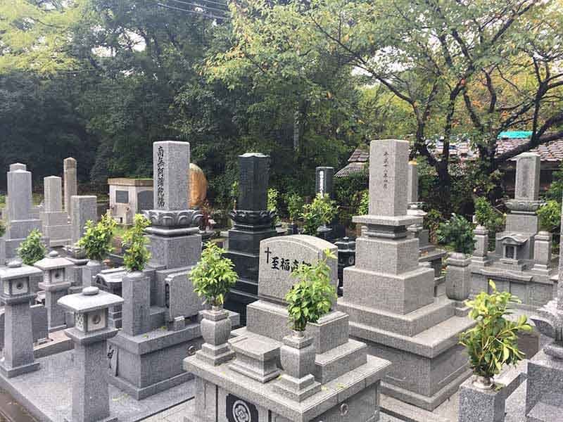 萩市営 西の浜墓地