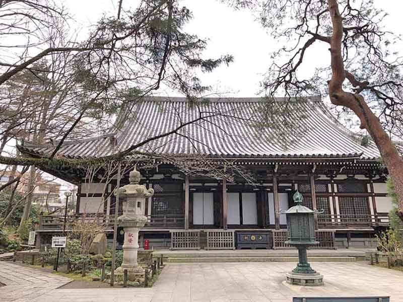 高幡不動尊金剛寺　高幡山の総本堂である大日堂